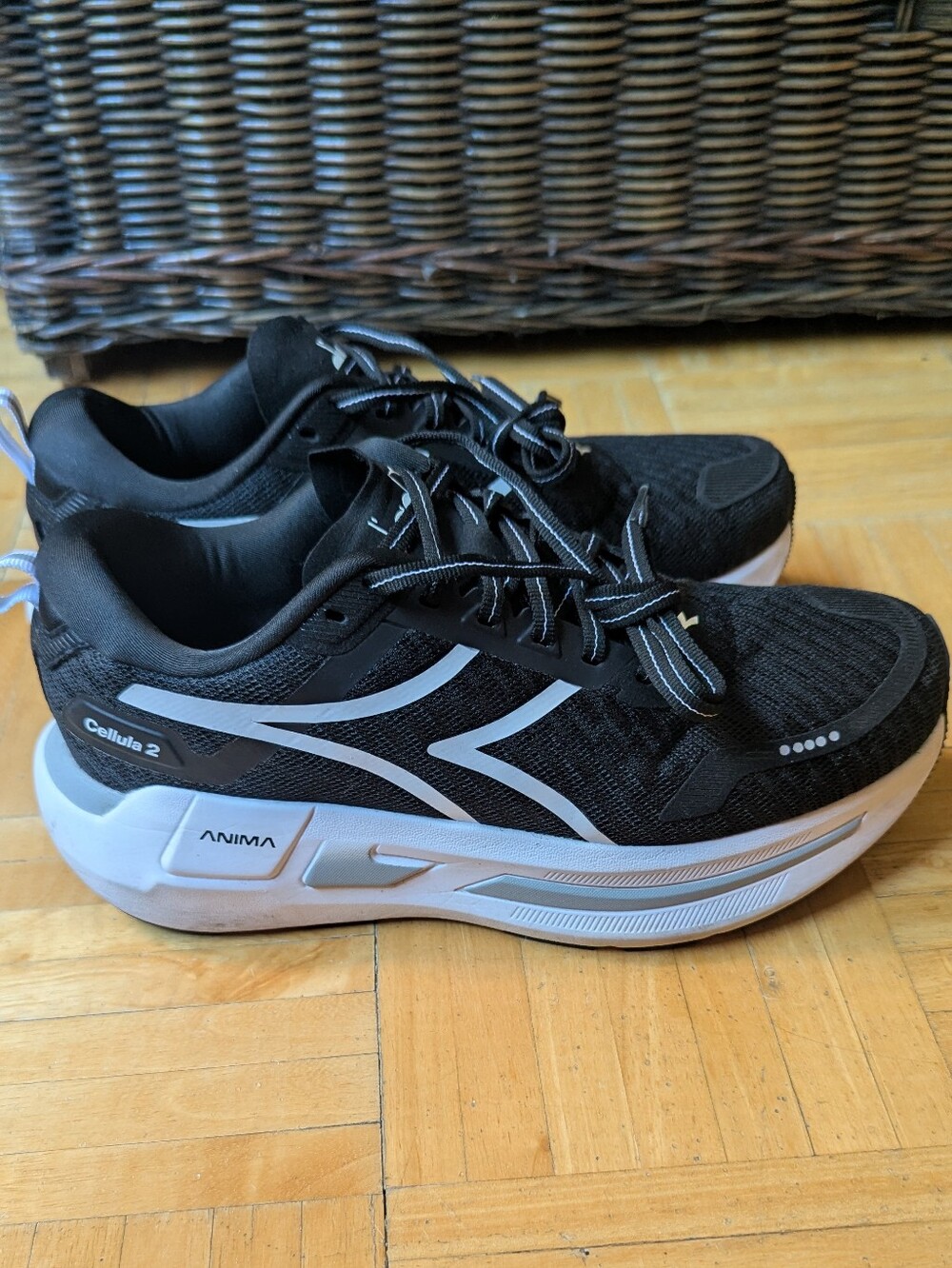 Diadora Cellula 2 - Women's Size 8B